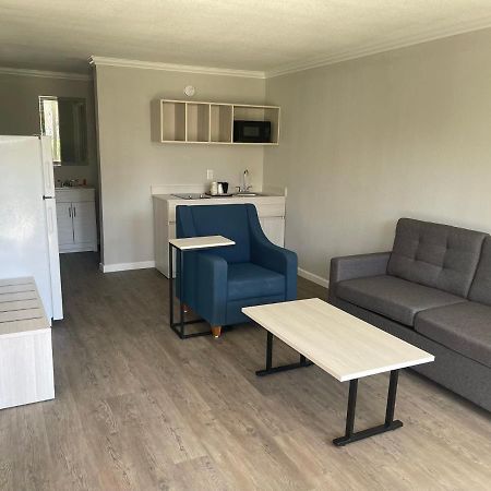 Mainstay Suites פלורנס מראה חיצוני תמונה