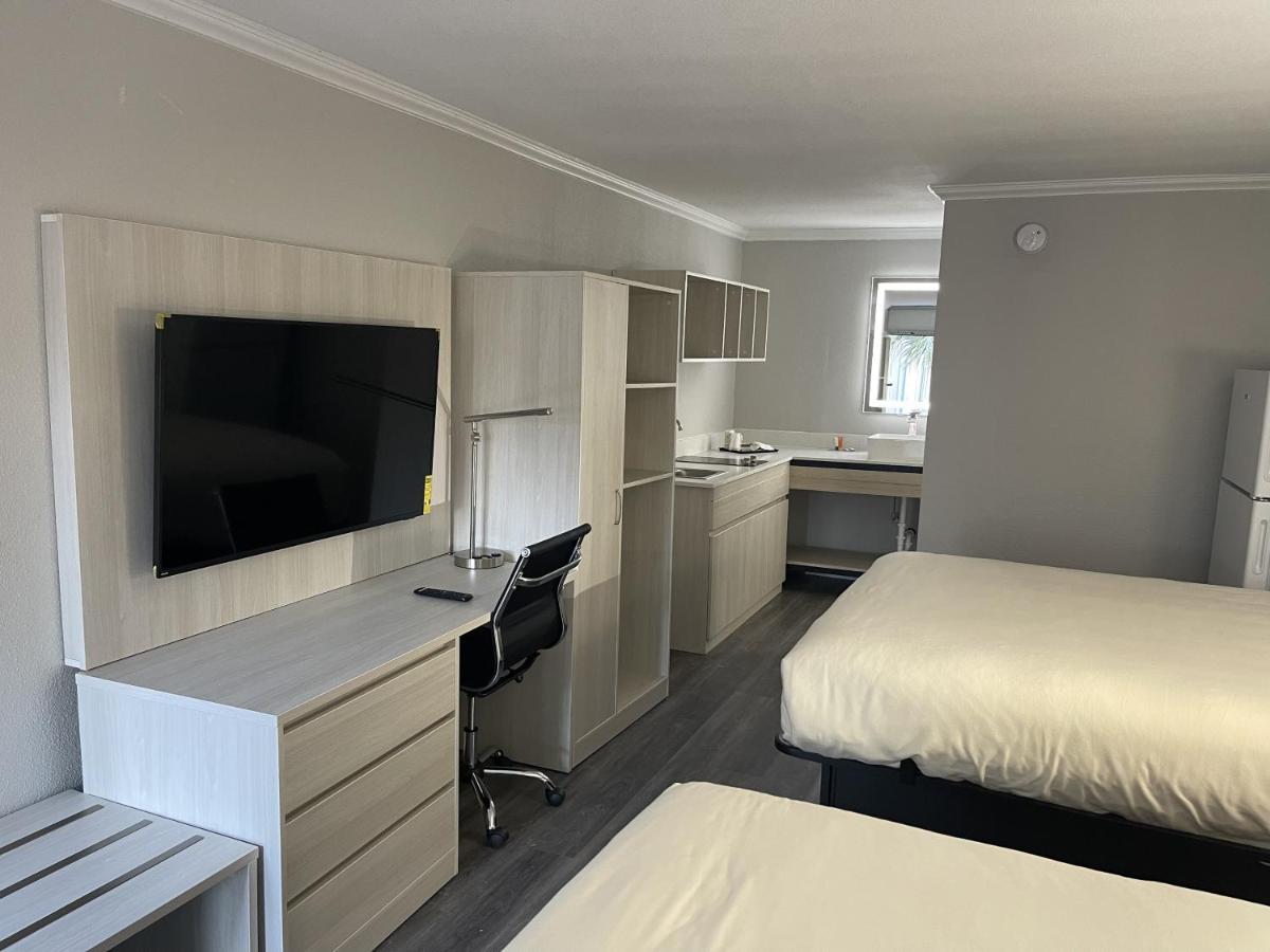 Mainstay Suites פלורנס מראה חיצוני תמונה