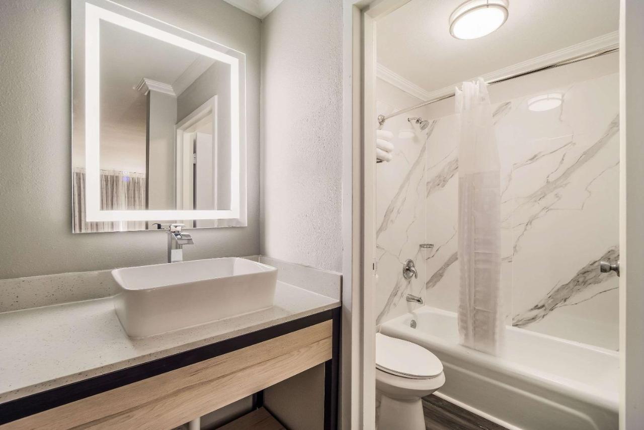Mainstay Suites פלורנס מראה חיצוני תמונה