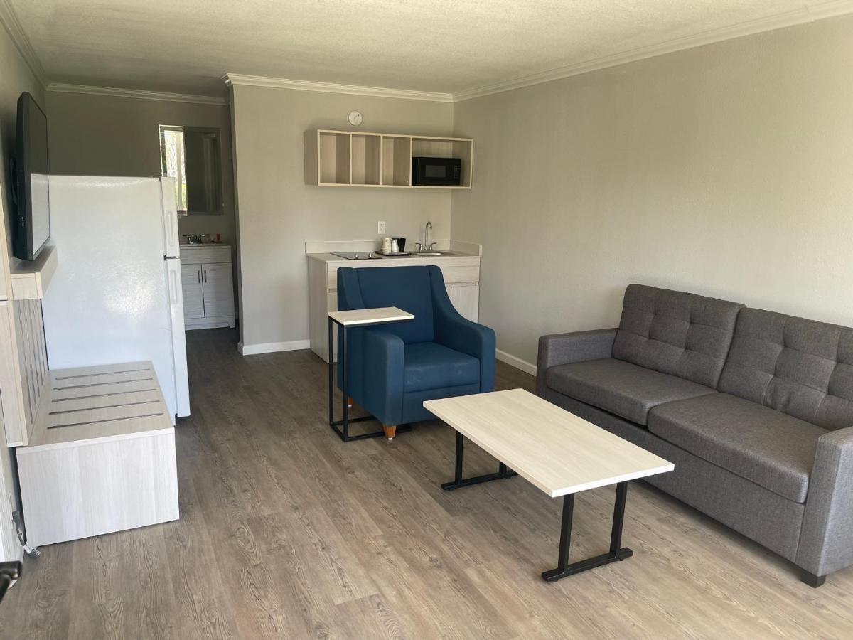 Mainstay Suites פלורנס מראה חיצוני תמונה