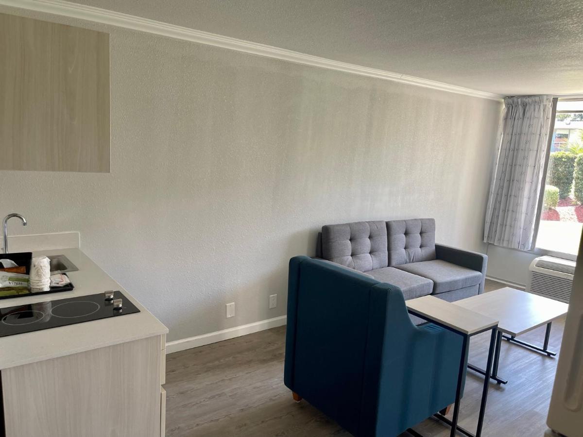 Mainstay Suites פלורנס מראה חיצוני תמונה